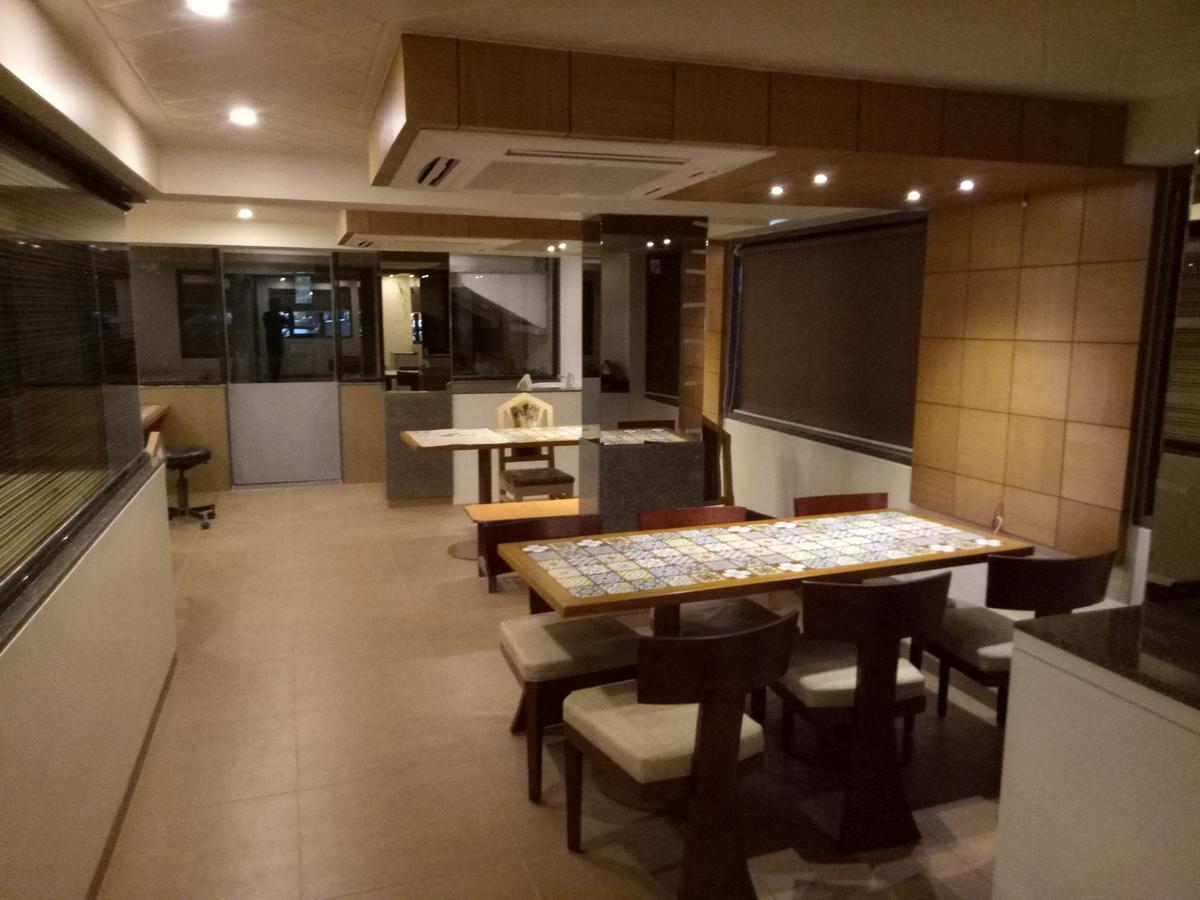 Hotel Umesh 达曼 外观 照片