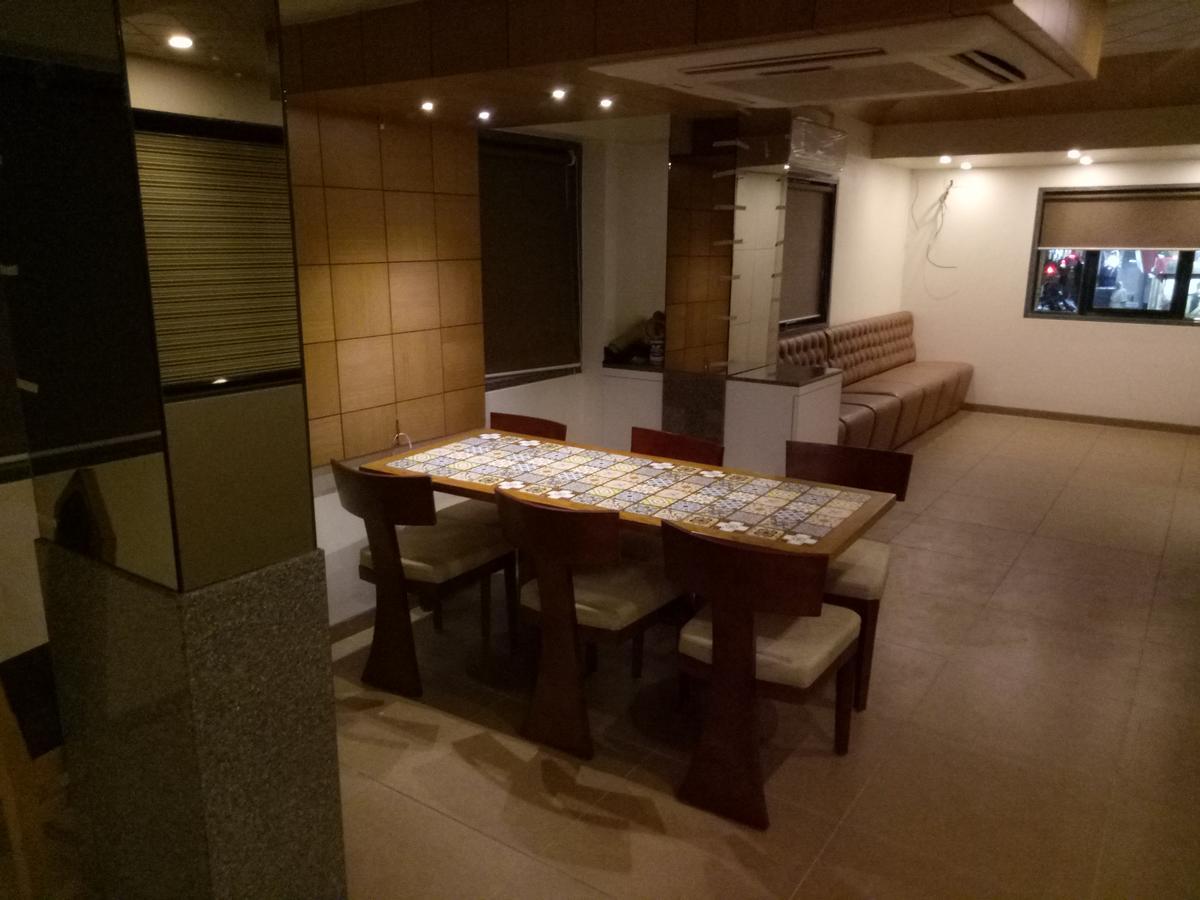 Hotel Umesh 达曼 外观 照片